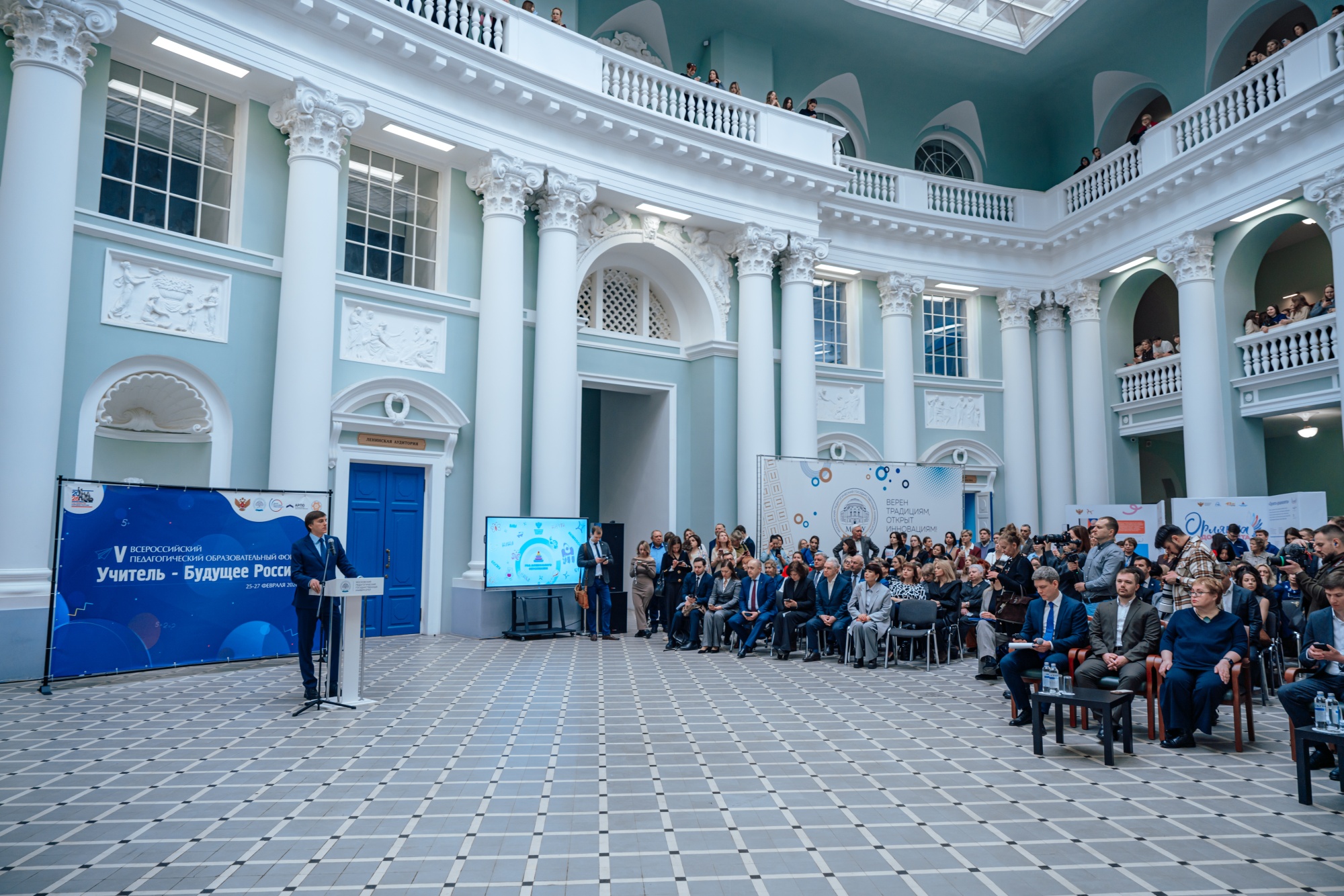 1adad89af343f467ade0 2000x