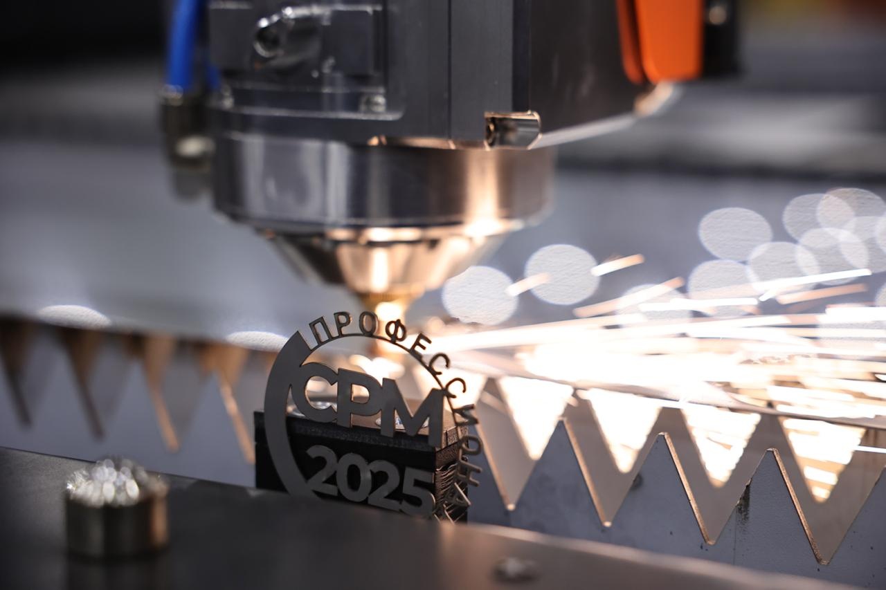 5b5e43aa937af2fb41ed 2000x